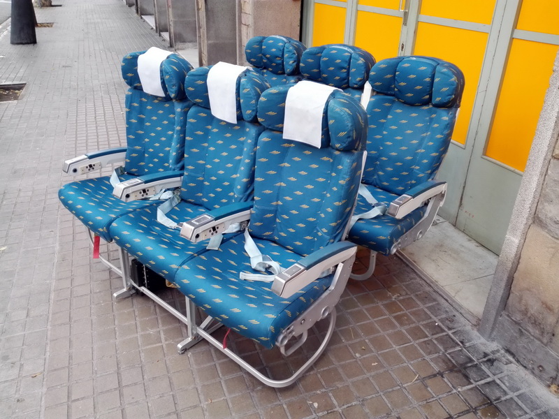 fila asientos avion 1brazoroto metal-tela 48-114x156x53-60 _125eu._ 2u